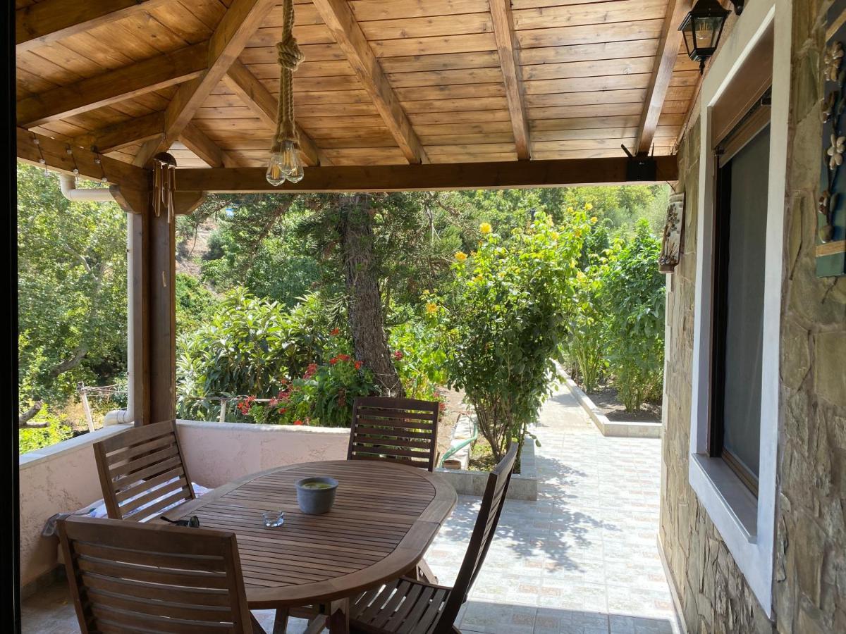 The Garden House, Sitia Apartman Kültér fotó