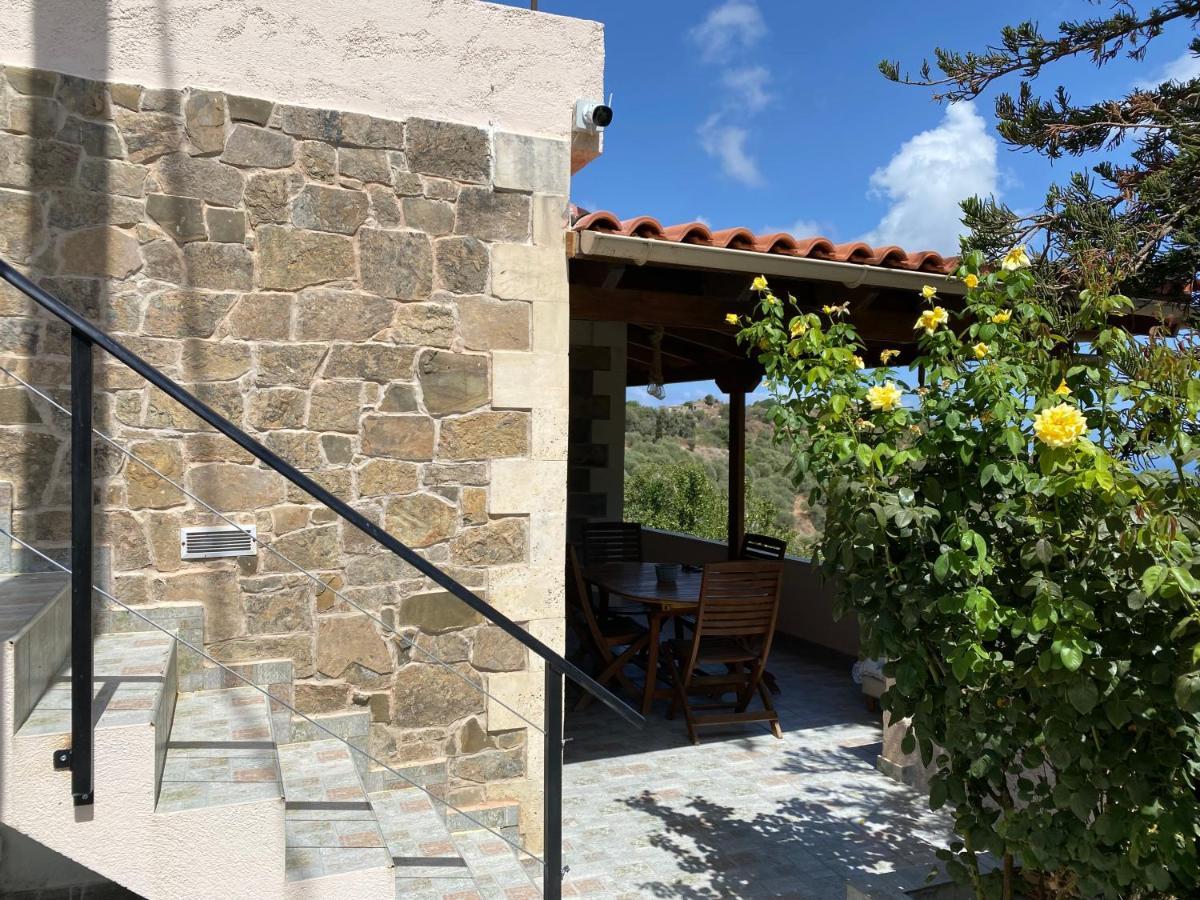 The Garden House, Sitia Apartman Kültér fotó